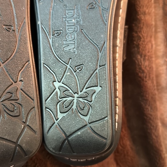 ALGERIA Pen-780-X Black and Silver Sandal Sz 40 (9.5-10) - Picture 10 of 13